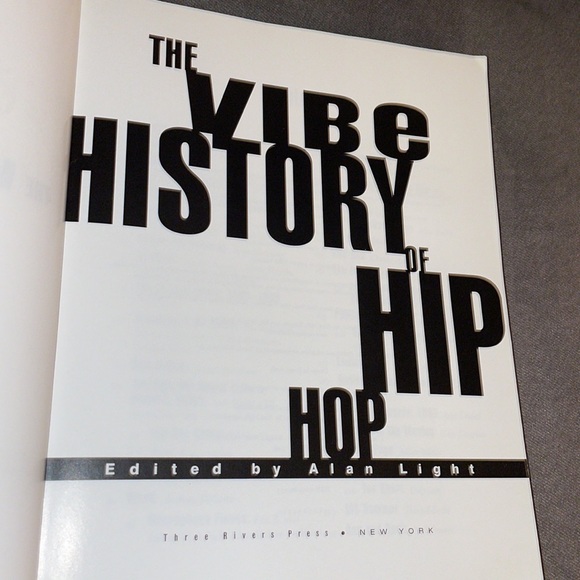 Vintage The Vibe History of Hip Hop by Vibe Magazine.  1999. - Picture 3 of 12